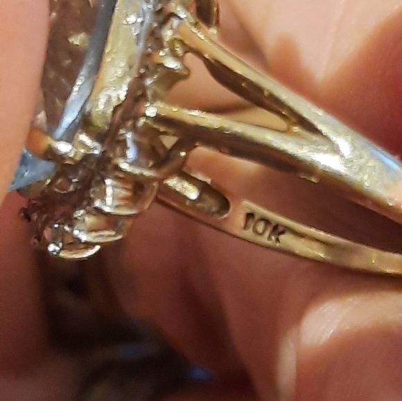 AUTHENTIC SOLID 10K YELLOW GOLD ๐ RING GENUINE AQUAMARINE & DIAMOND ring 7 - Picture 3 of 9